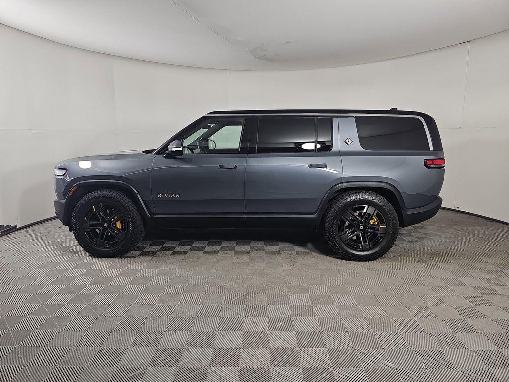 Rivian R1S 2024
