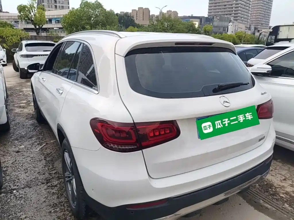 Mercedes-Benz GLC 2021