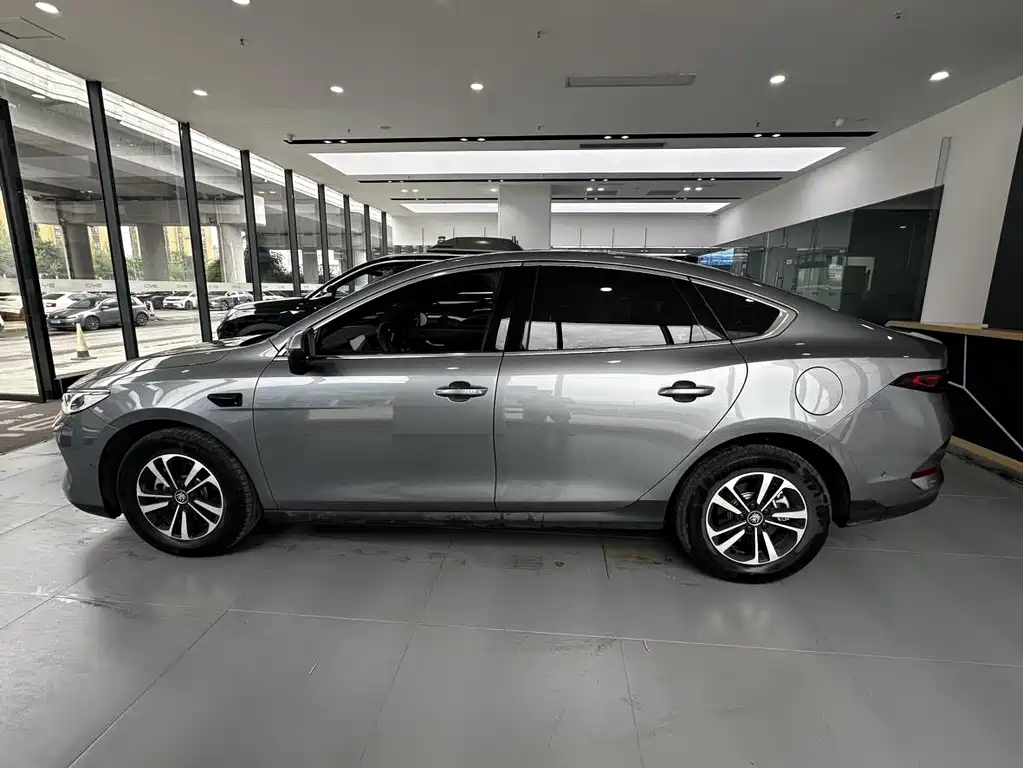 BYD Qin 2025