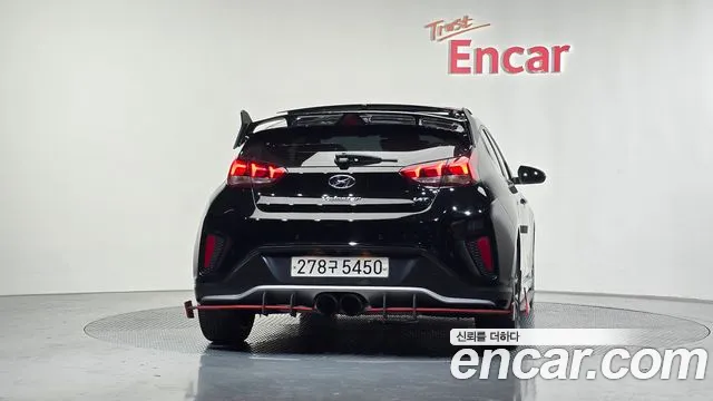 Hyundai Veloster 2020