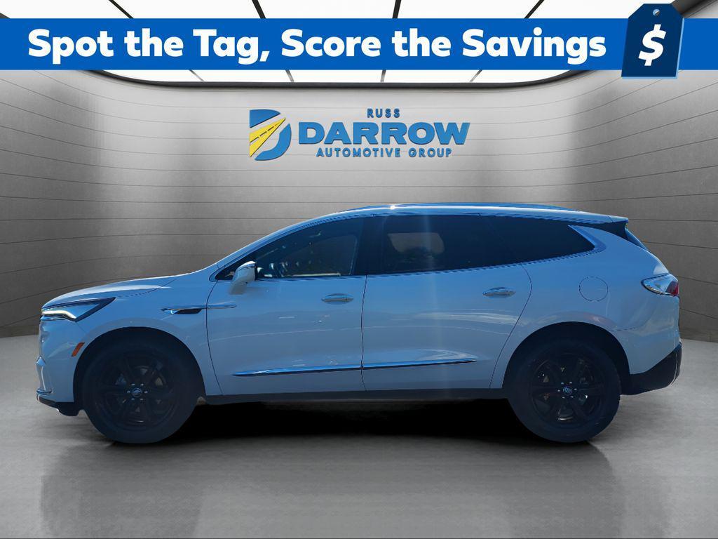 Buick Enclave 2023