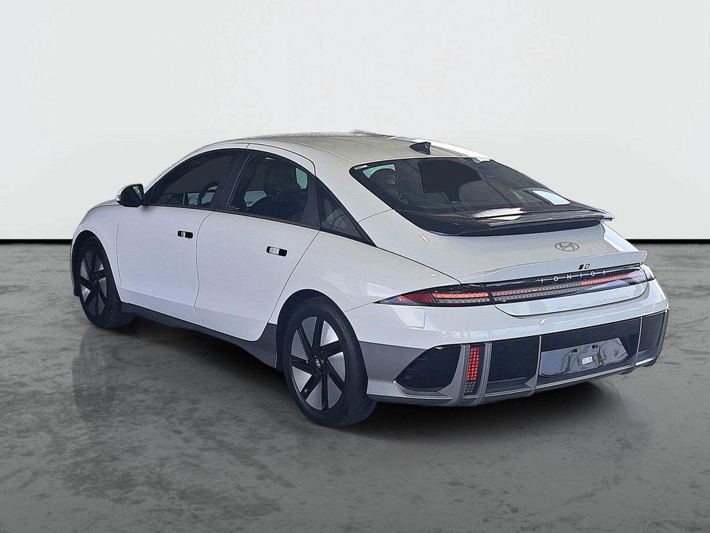 Hyundai IONIQ 6 2024