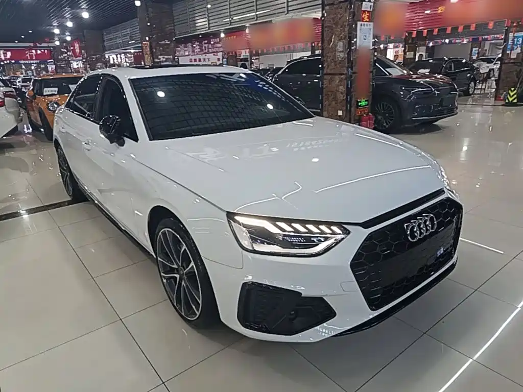 Audi A4 2024