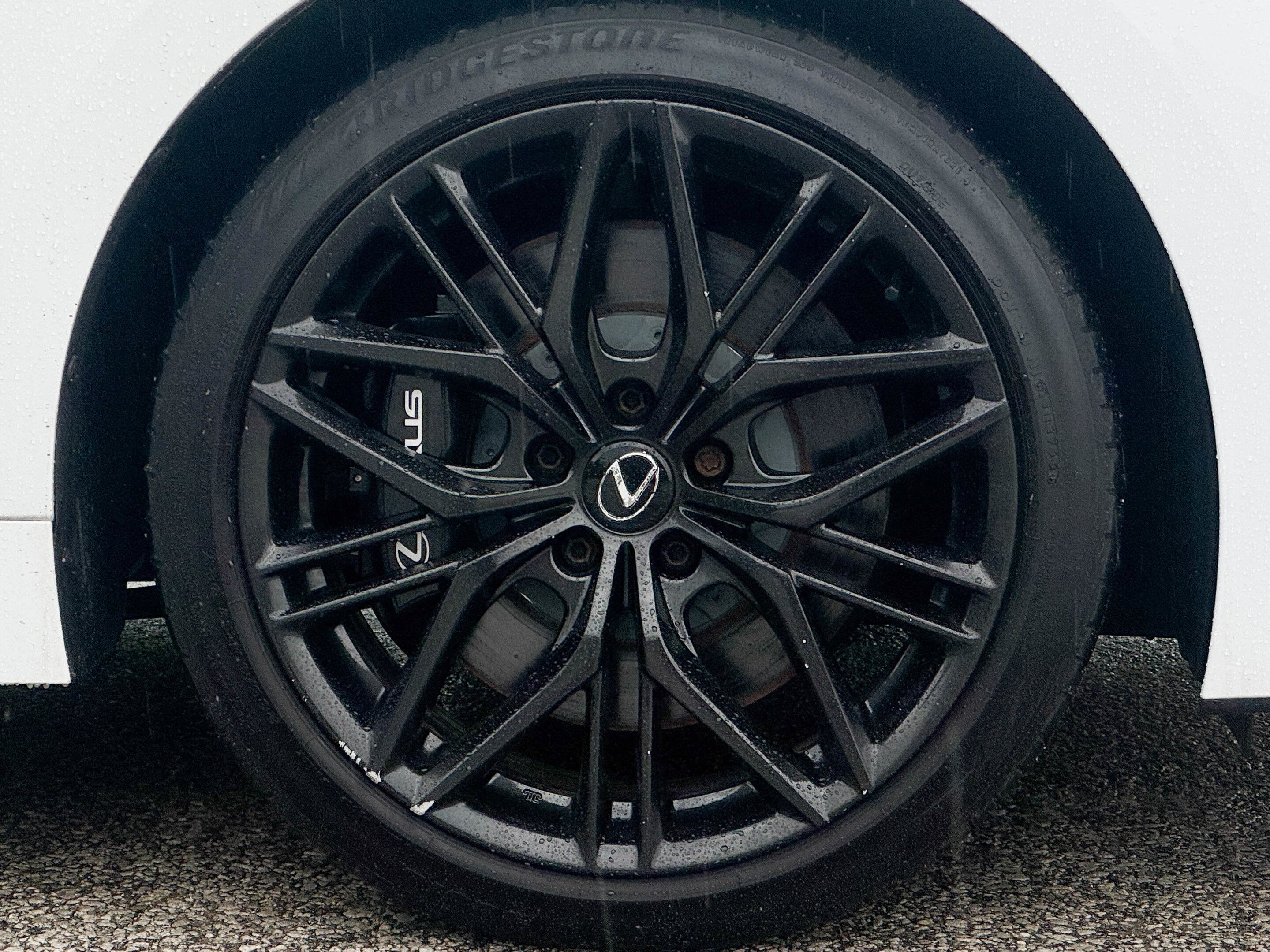 Lexus IS 2023