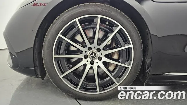Mercedes-Benz EQS 2021