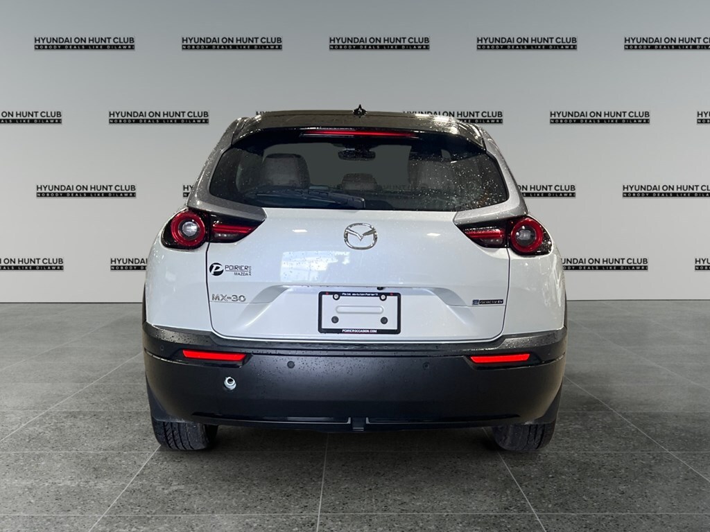 Mazda MX-30 2023