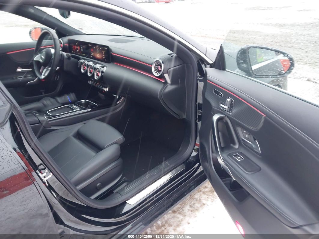Mercedes-Benz CLA 2025