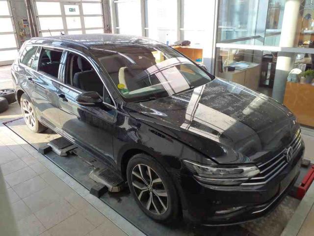 Volkswagen PASSAT VARIANT 2023