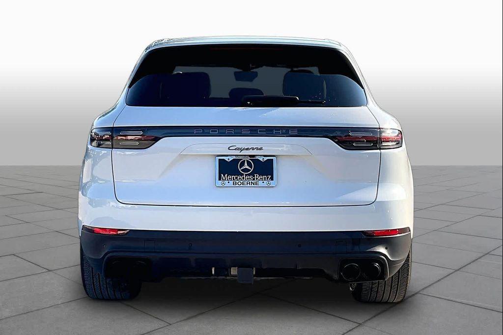 Porsche Cayenne 2023
