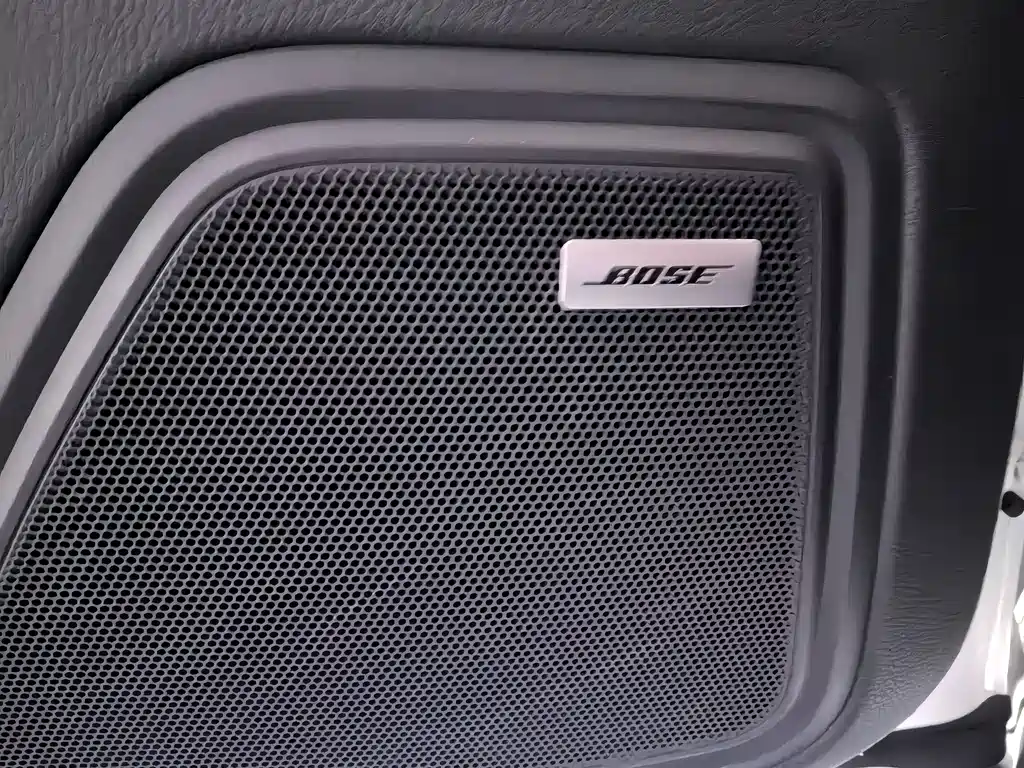 Porsche Macan 2025