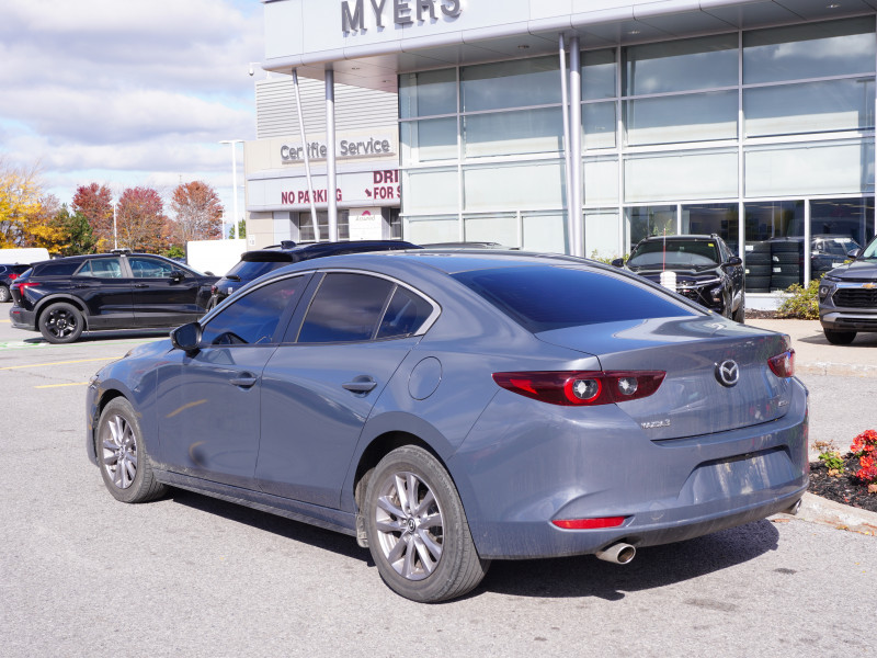 Mazda 3 2022