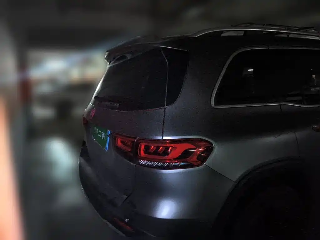 Mercedes-Benz GLB 2024
