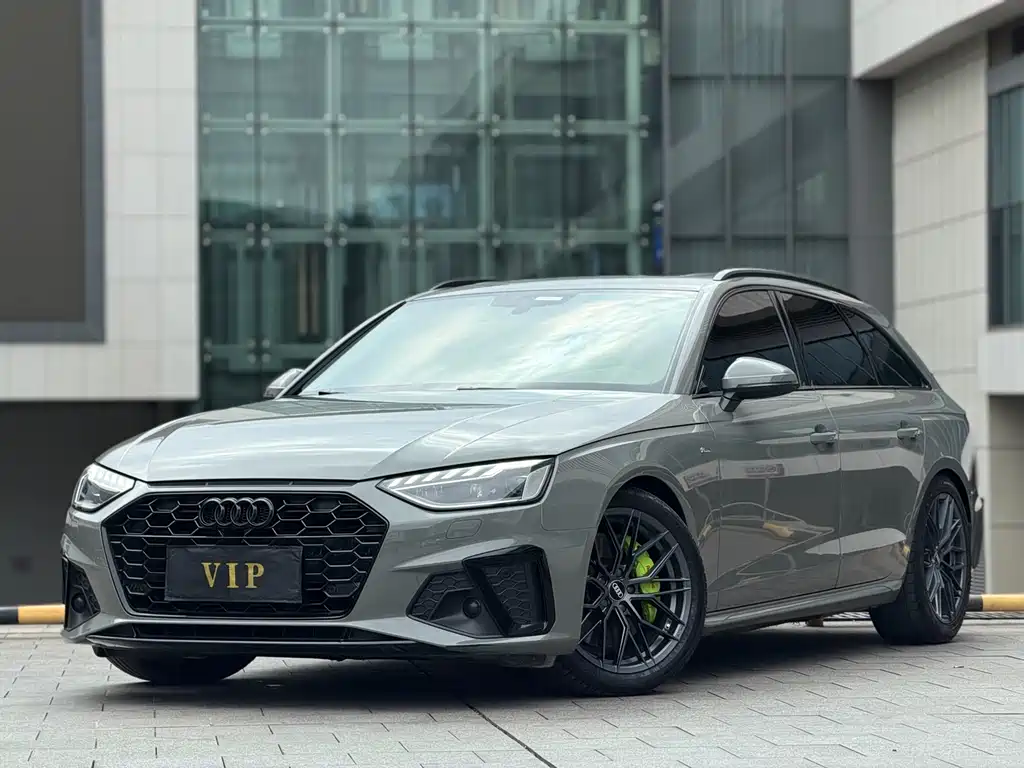 Audi A4 2021