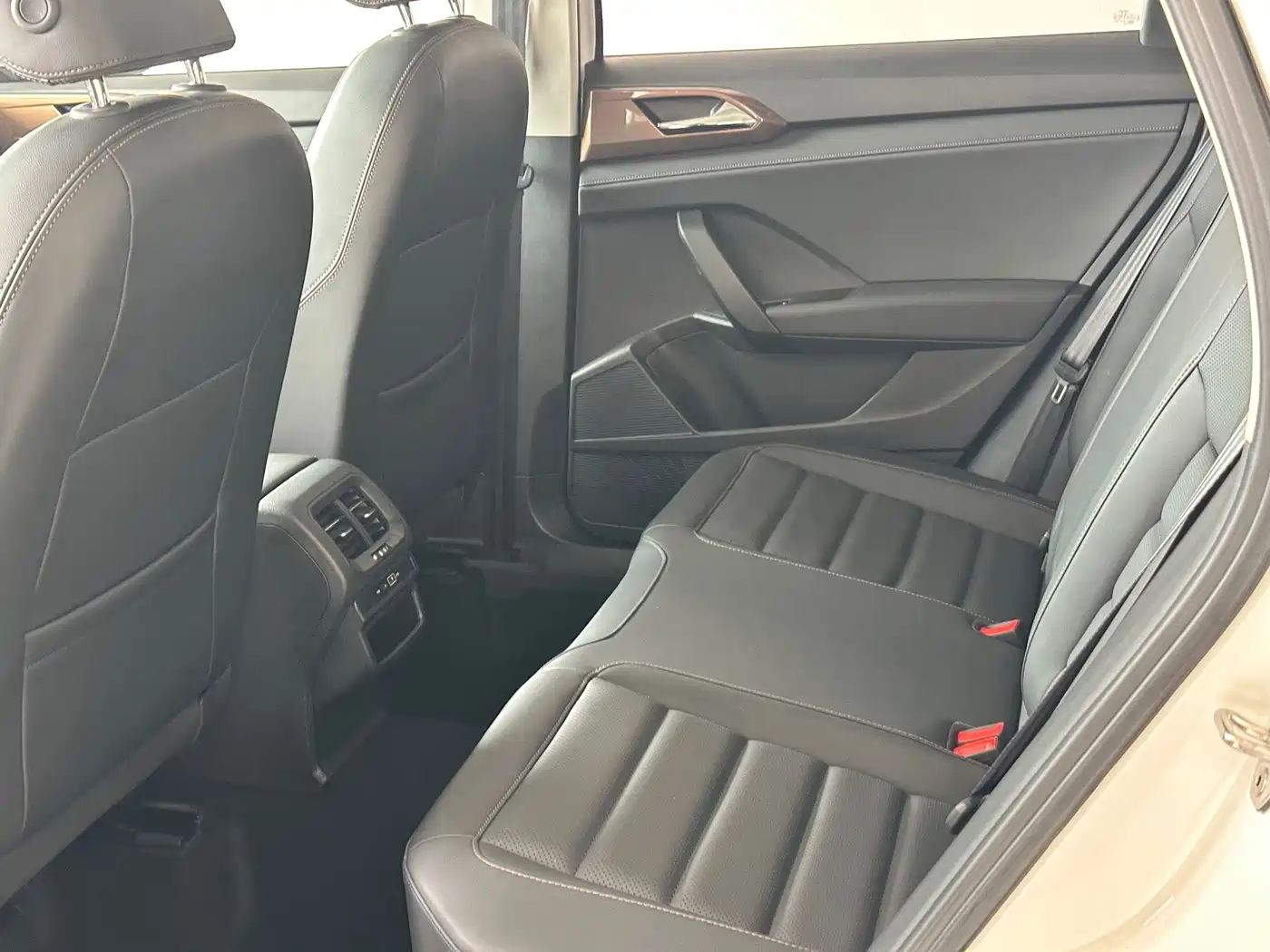 Volkswagen Tharu 2022