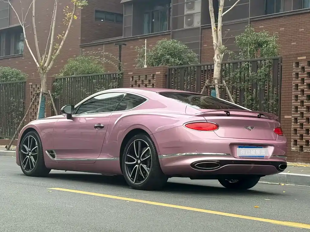 Bentley Continental 2020
