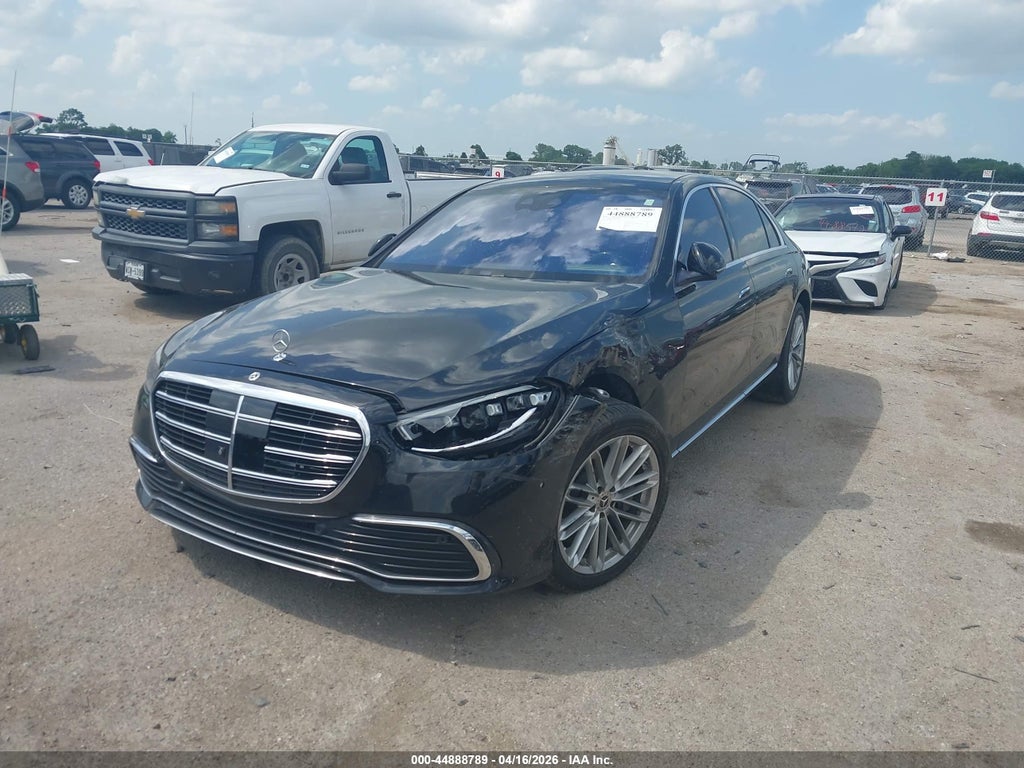 Mercedes-Benz S-Класс 2021