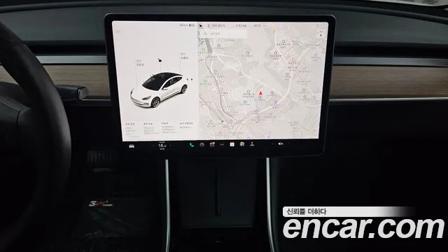 Tesla Model 3 2020
