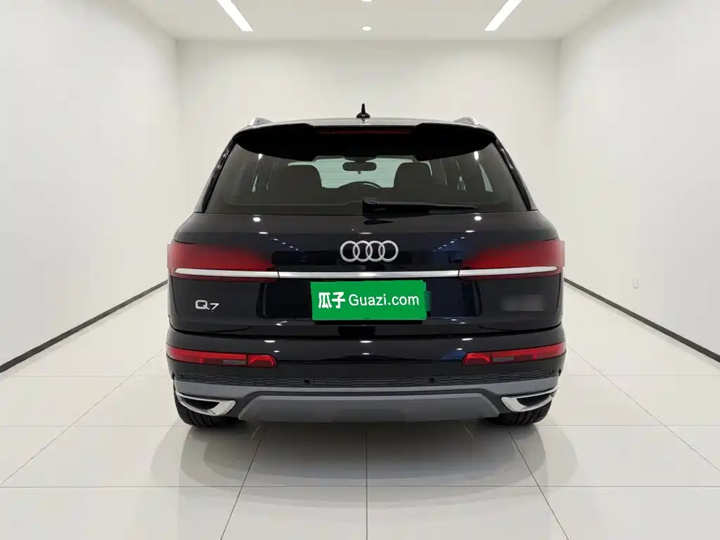 Audi Q7 2021