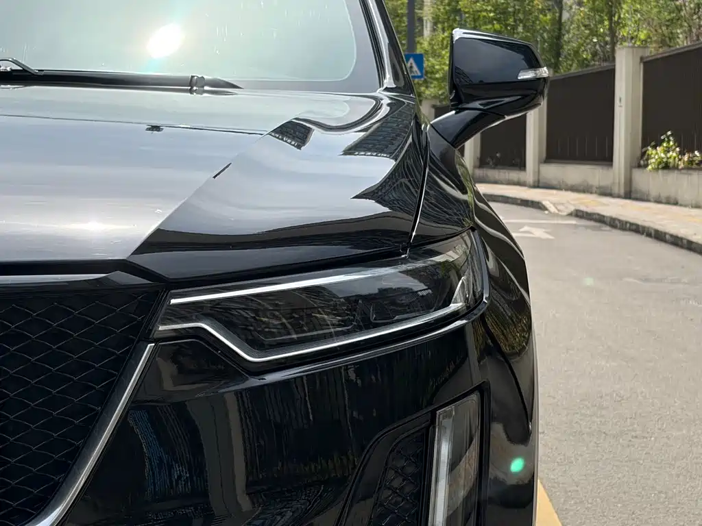 Cadillac XT6 2023
