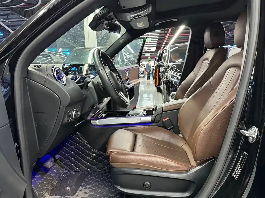 Mercedes-Benz GLB 2021