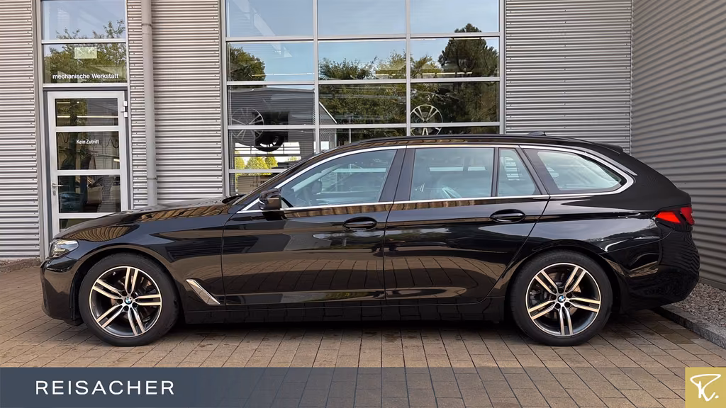 BMW 520 2022