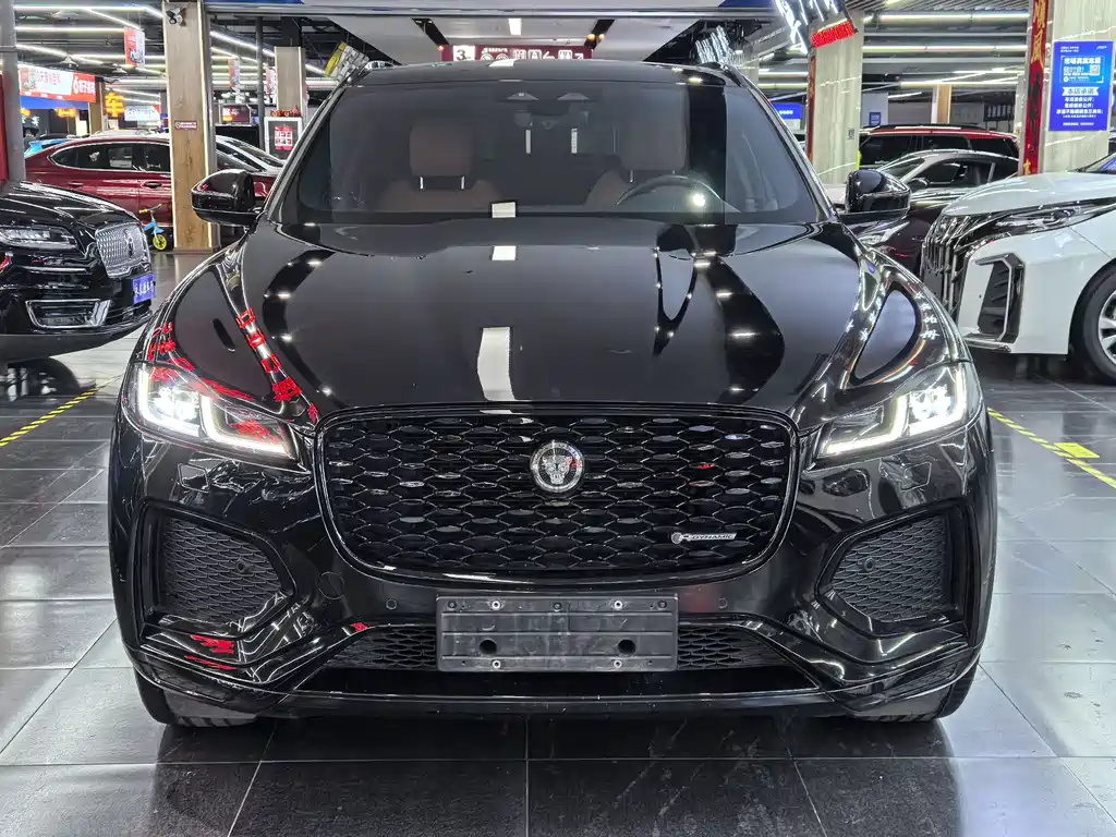 Jaguar F-Pace 2024