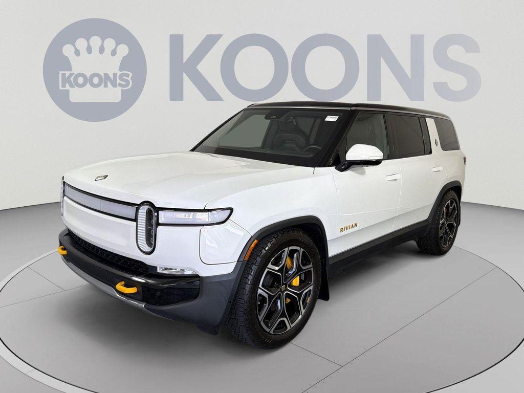 Rivian R1S 2022