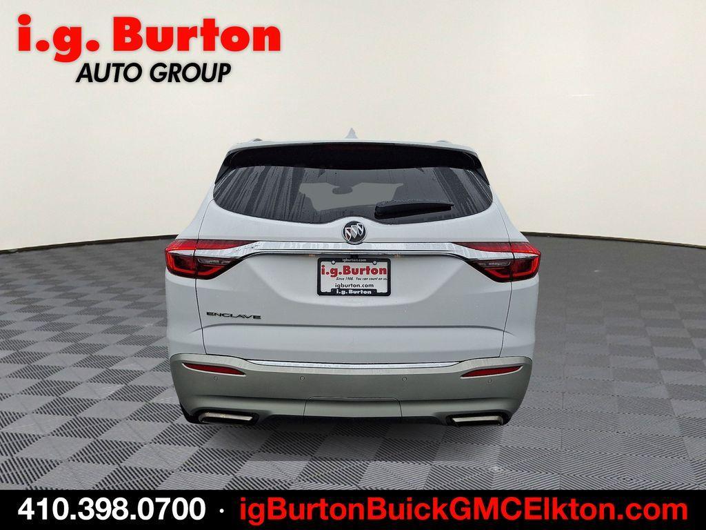 Buick Enclave 2021