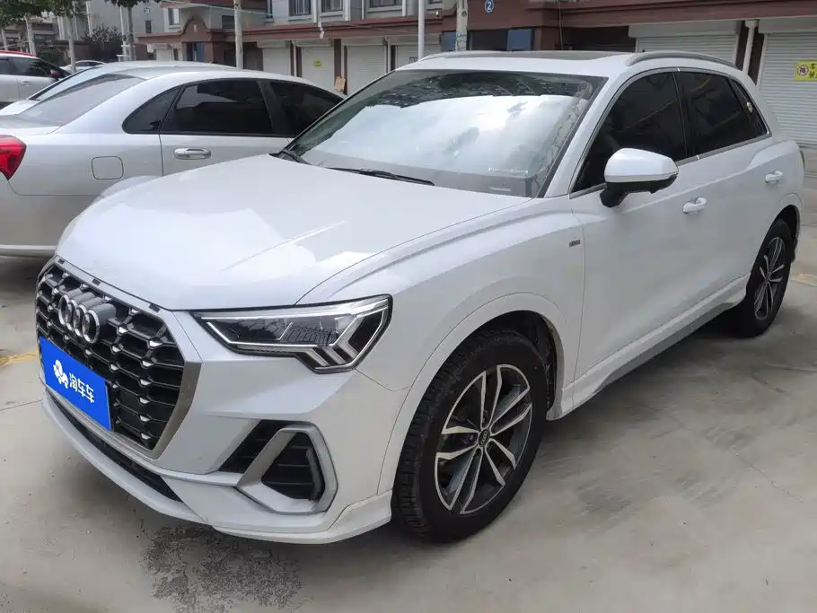 Audi Q3 2021