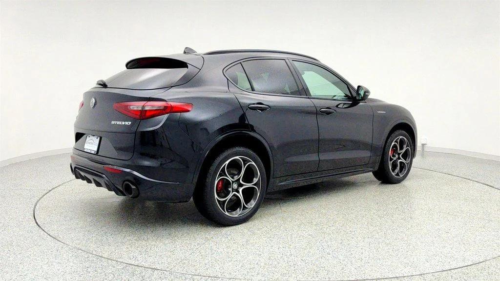 Alfa Romeo Stelvio 2023