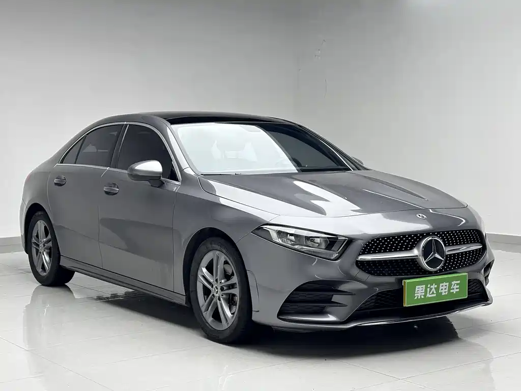 Mercedes-Benz A-Класс 2022