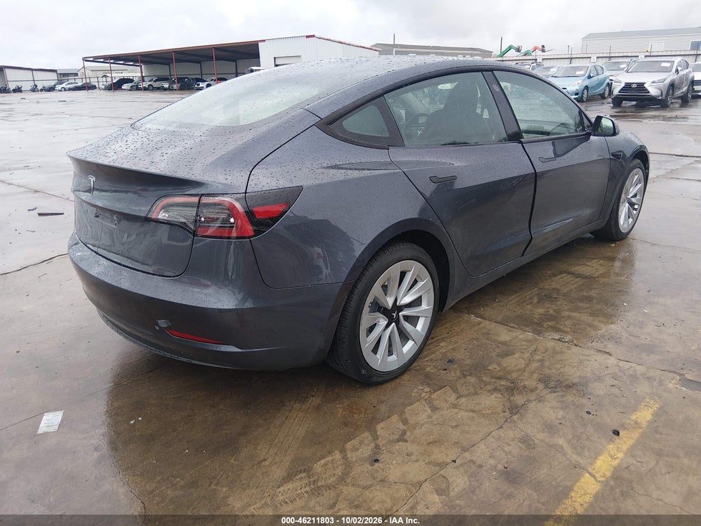 Tesla Model 3 2023