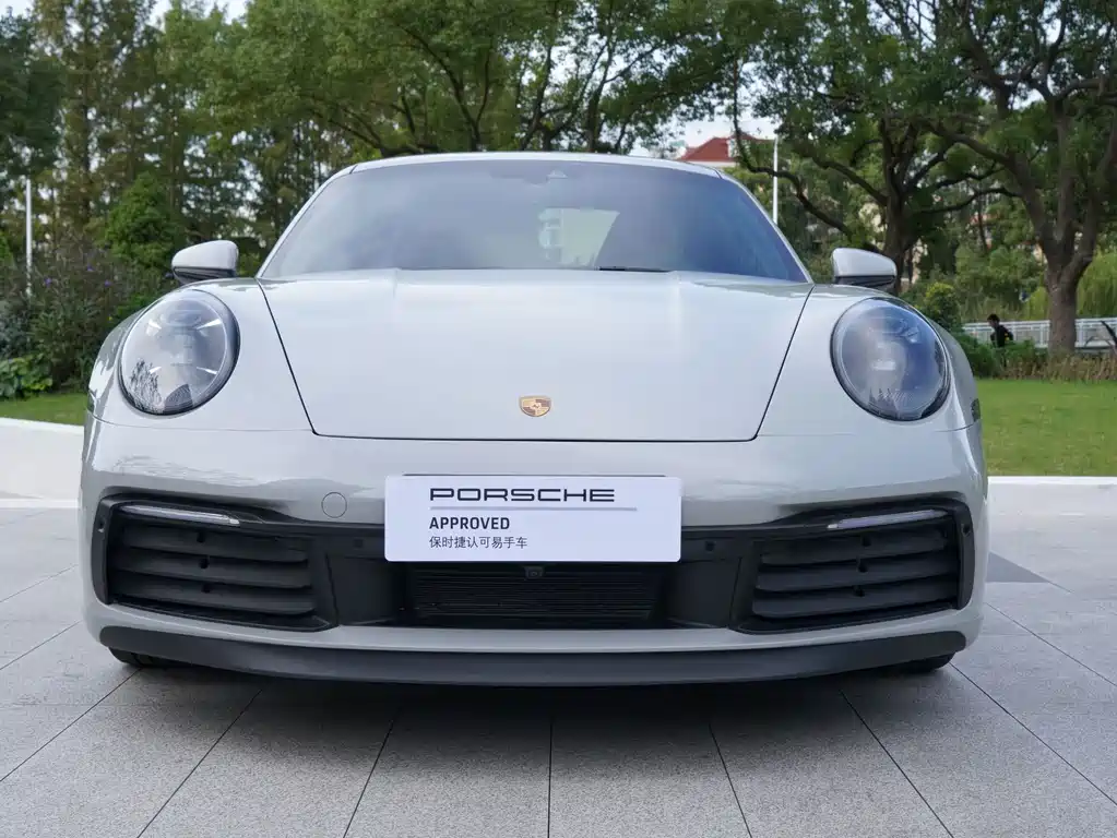 Porsche 911 2021