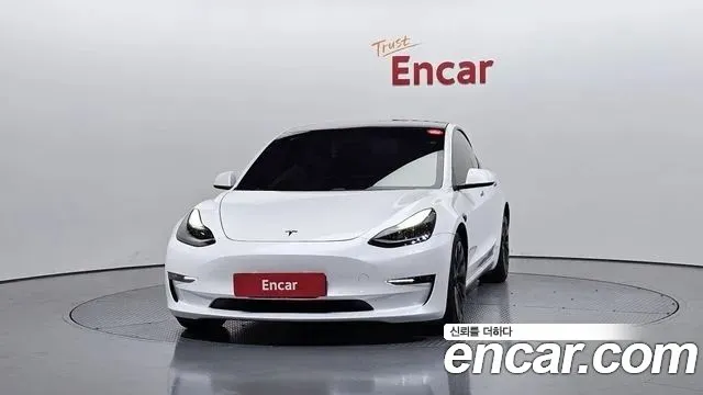 Tesla Model 3 2021