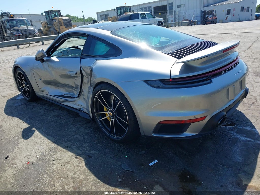 Porsche 911 2021