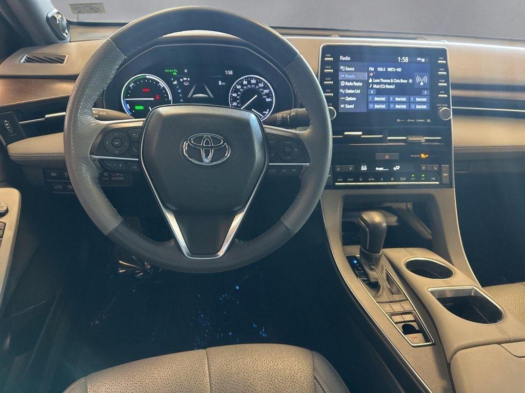 Toyota Avalon 2022