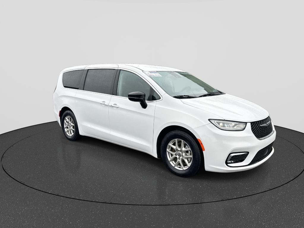 Chrysler Pacifica 2024