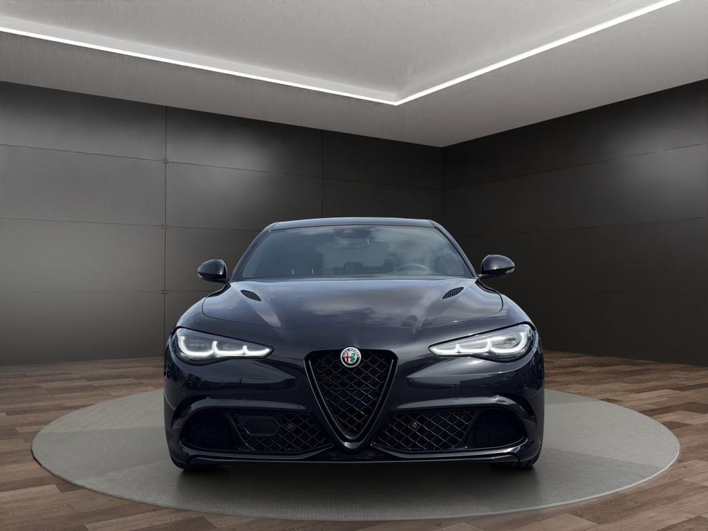 Alfa Romeo Giulia 2024