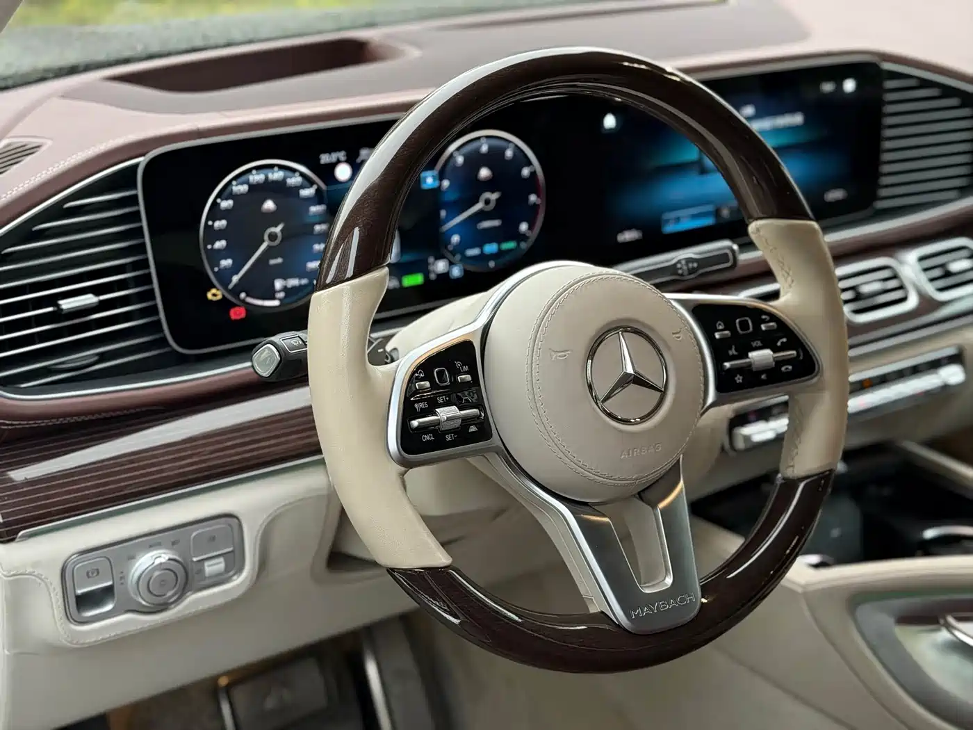Mercedes-Benz Maybach GLS 2021