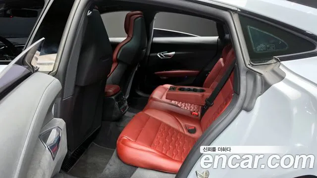Audi e-tron GT 2022