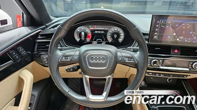 Audi A4 2021