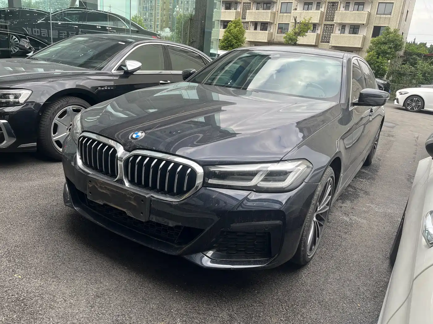 BMW 5 серии 2021
