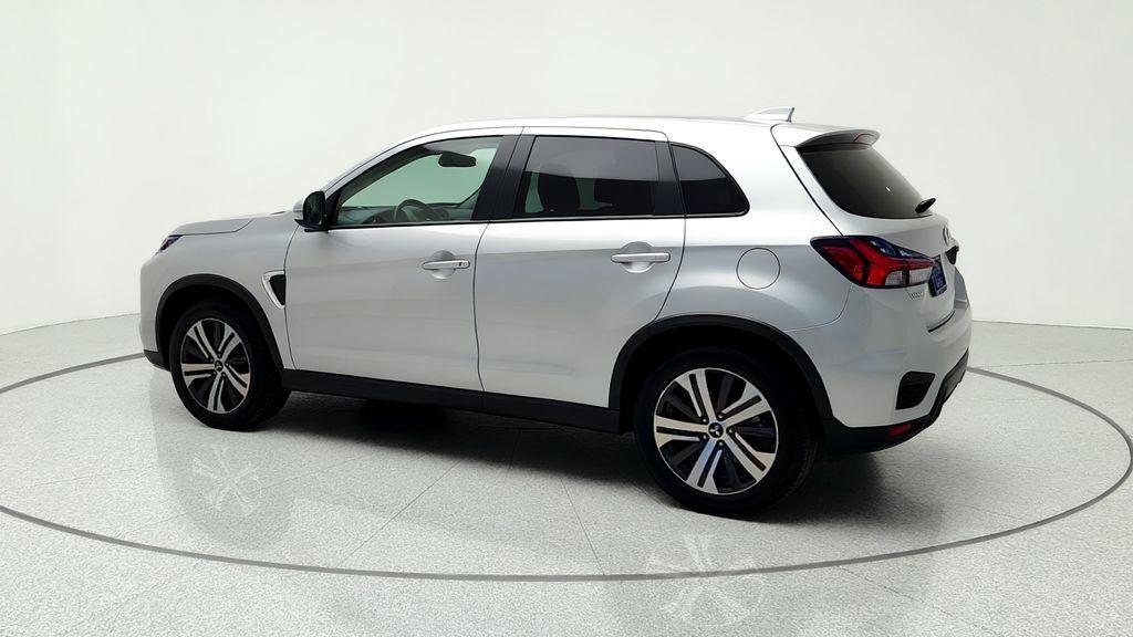 Mitsubishi Outlander Sport 2025