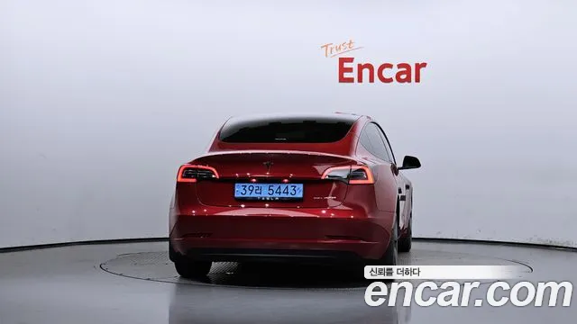 Tesla Model 3 2021