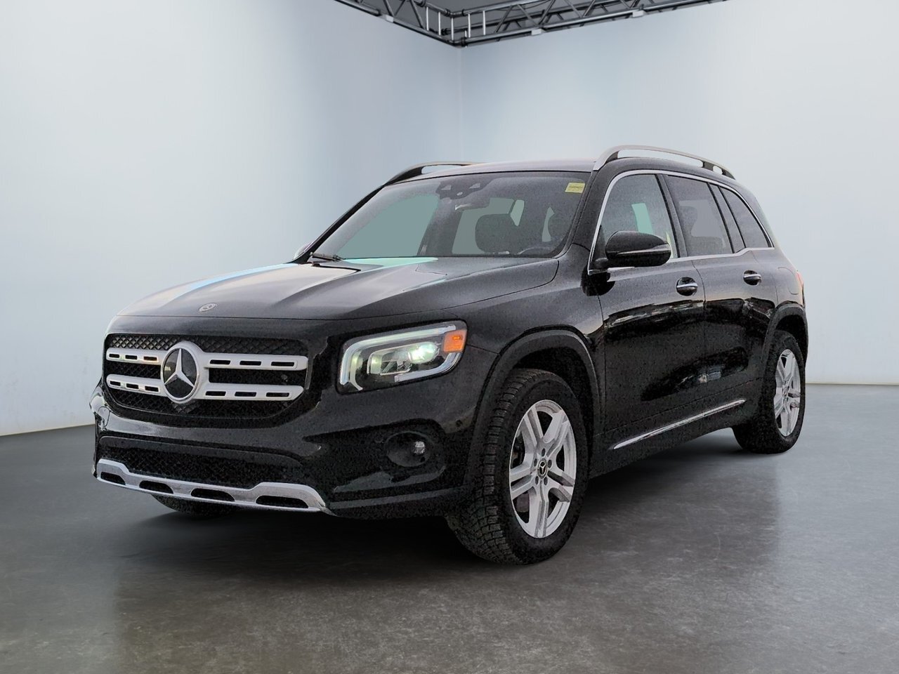 Mercedes-Benz GLB 2023