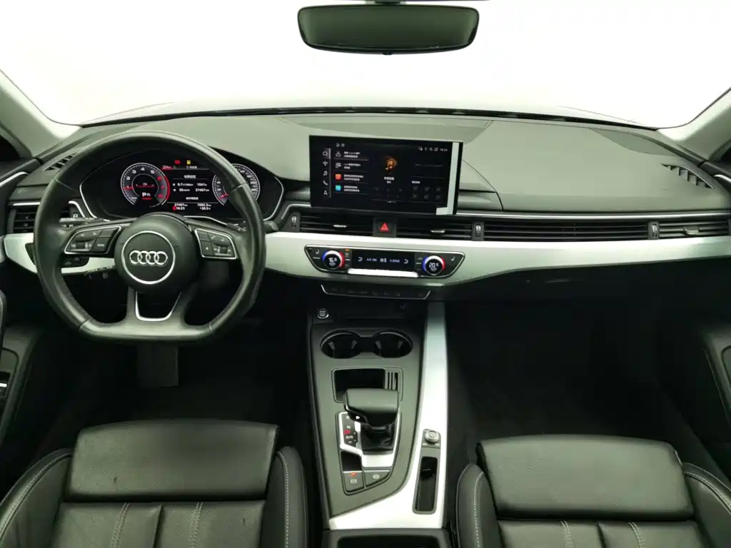 Audi A4 2022
