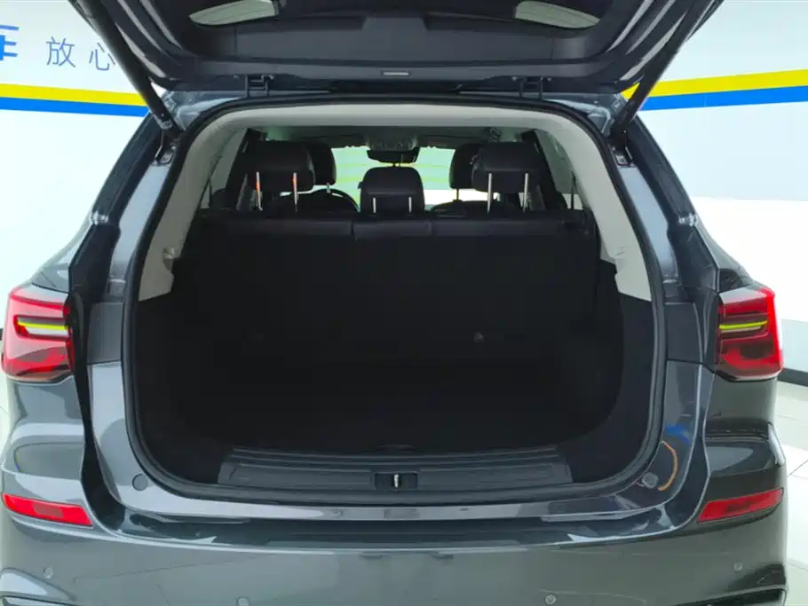 Roewe RX5 2022