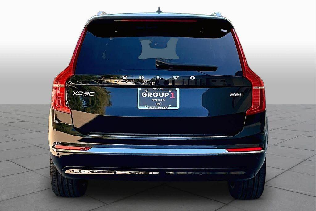 Volvo XC90 2025