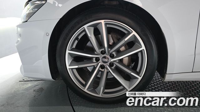 Audi A7 2023
