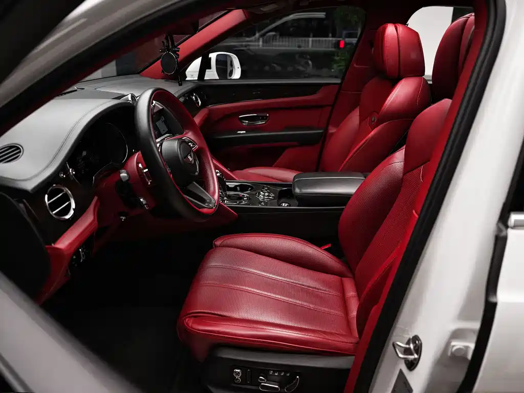 Bentley Bentayga 2021